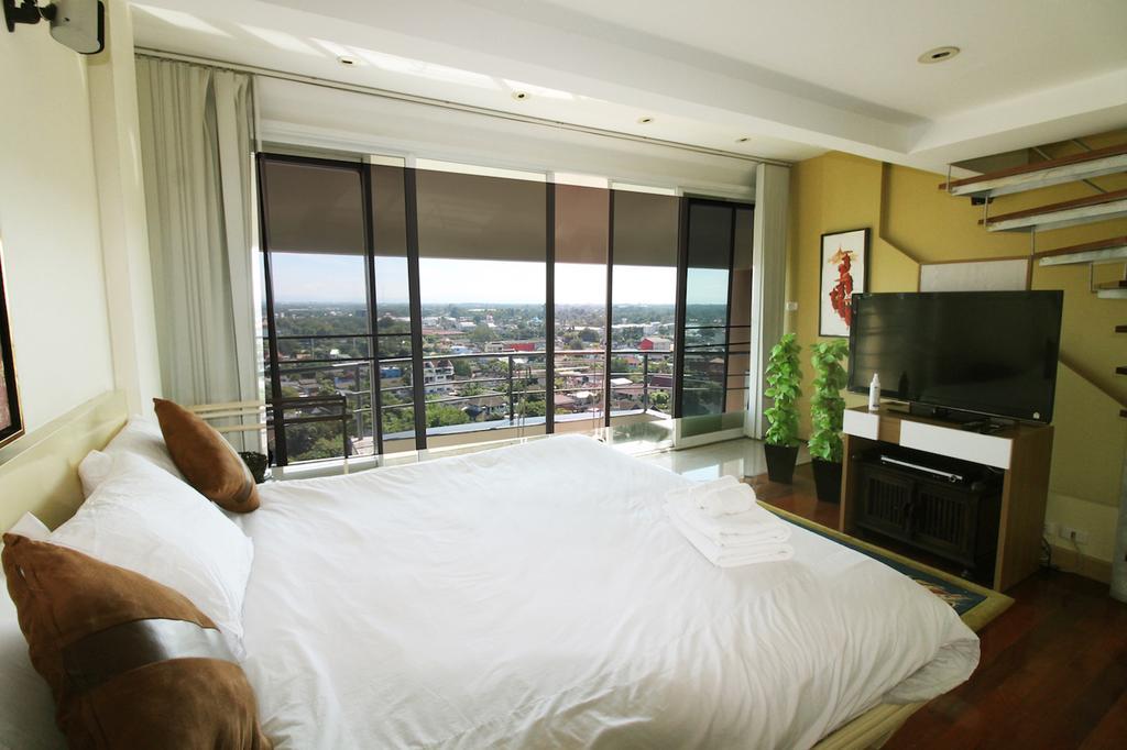 Penthouse Galare Thong Tower Apartamento Chiang Mai Exterior foto