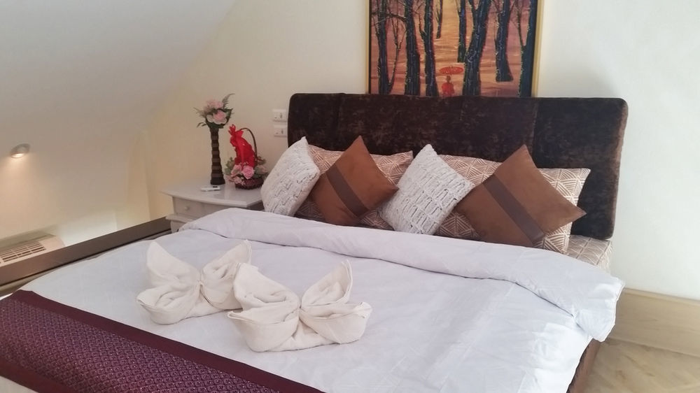 Penthouse Galare Thong Tower Apartamento Chiang Mai Exterior foto